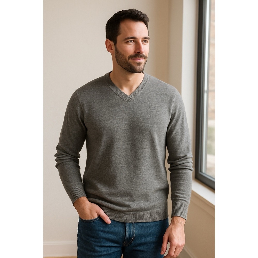 Via Europa Men's Gray V-Neck Sweater Size L‎ Acrylic Knit Pullover Classic